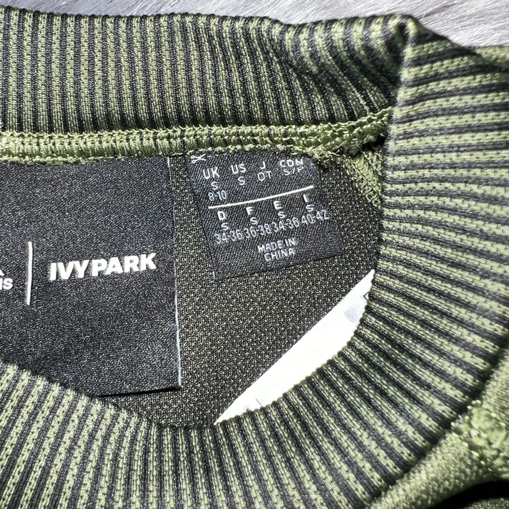 Adidas × Ivy Park - Halls of Ivy Crop Top Size Small - Picture 2 of 2
